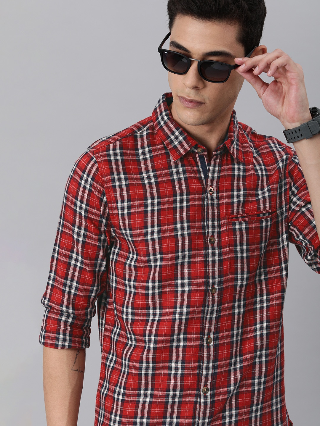

WROGN Men Red & White Slim Fit Tartan Checks Casual Shirt