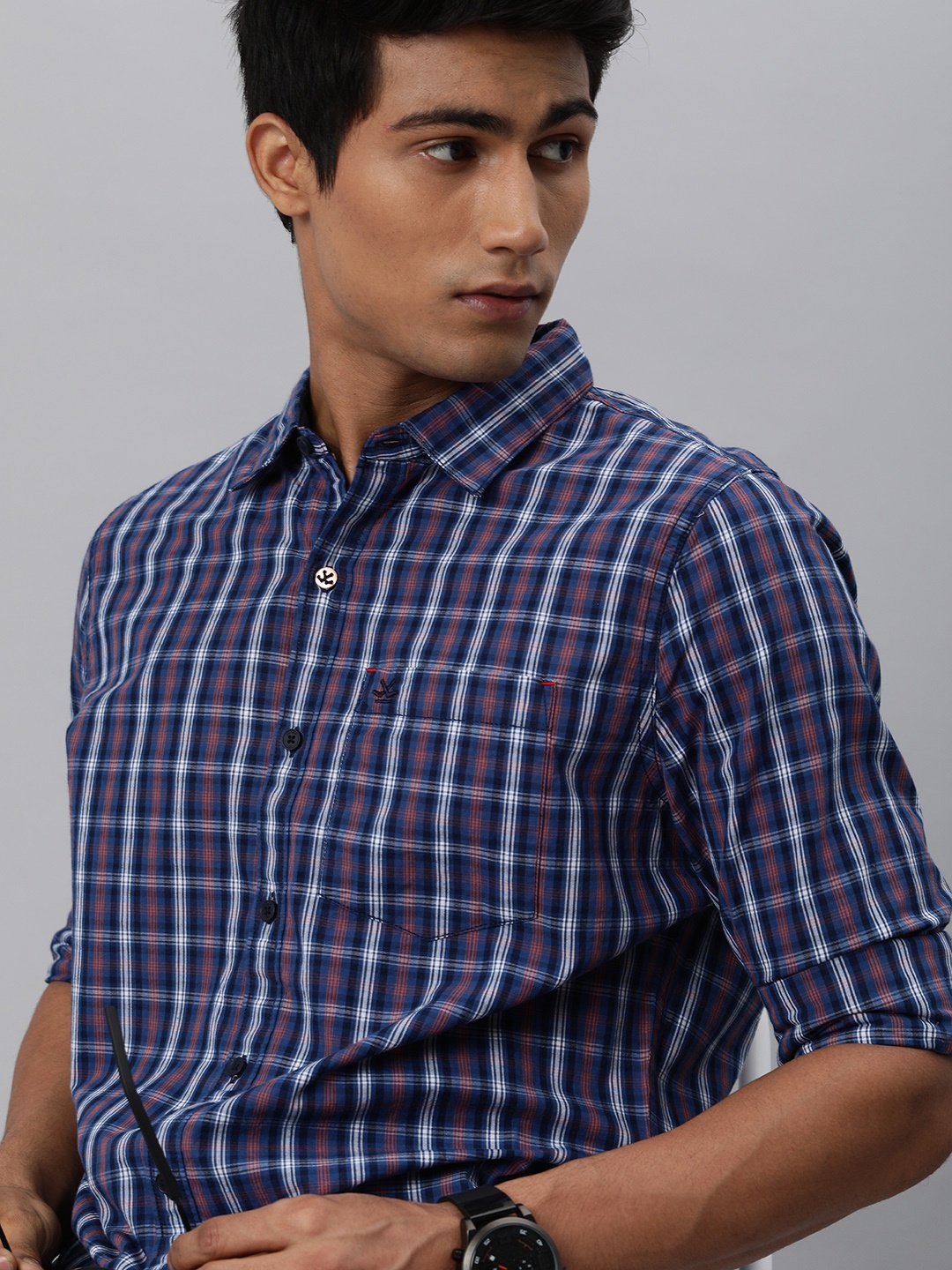 

WROGN Men Blue & Rust Pure Cotton Slim Fit Checked Casual Shirt