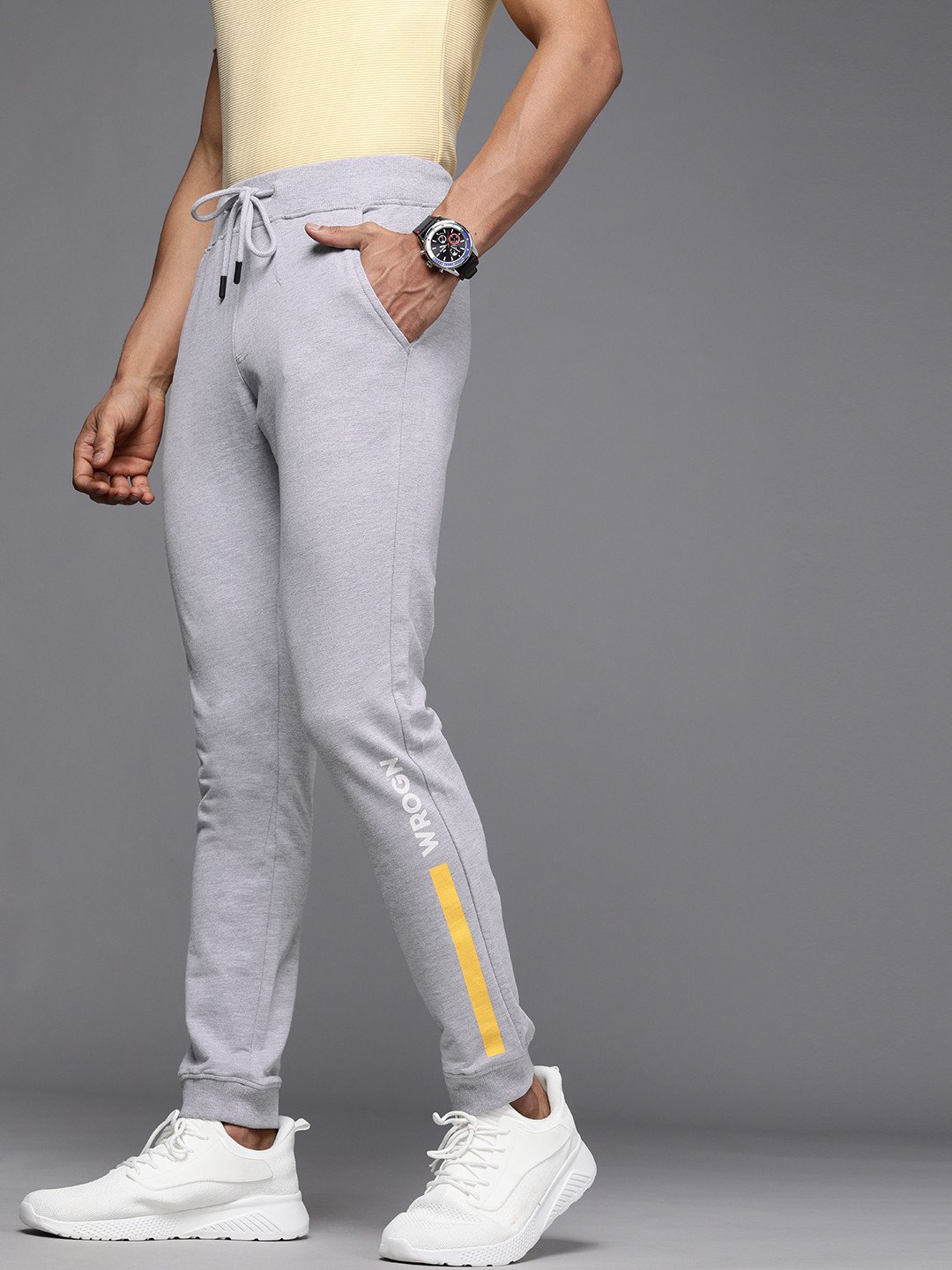 

WROGN Men Grey Melange Solid Slim Fit Joggers