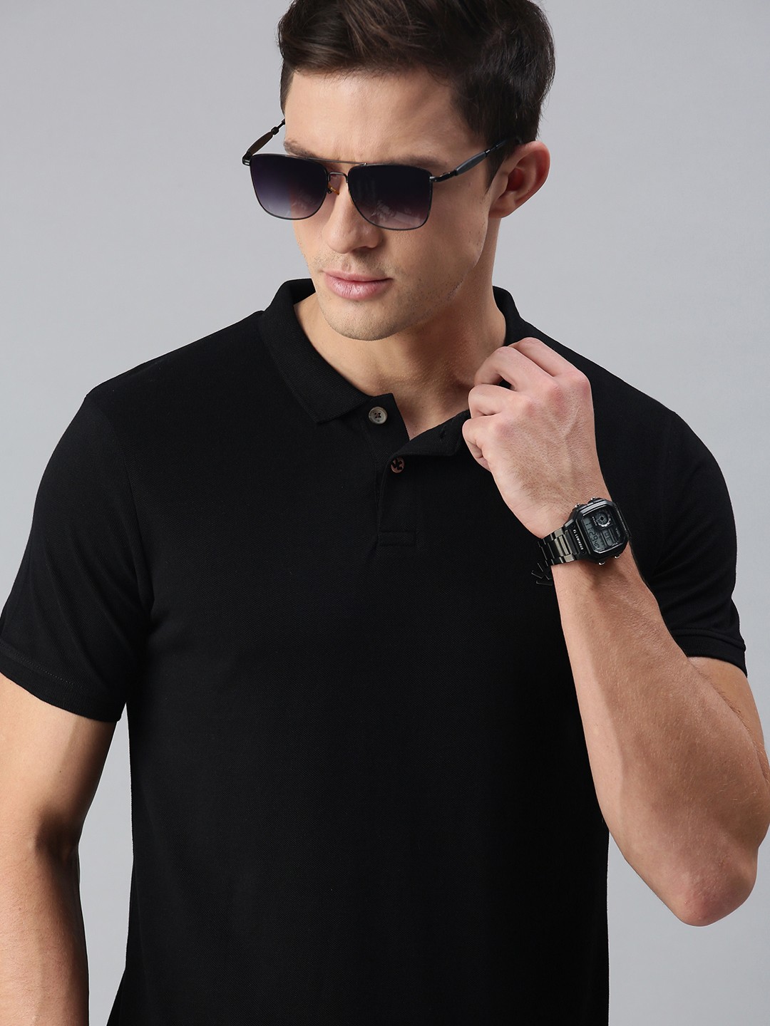 

WROGN Men Black Solid Pure Cotton Polo Collar Pure Cotton T-shirt