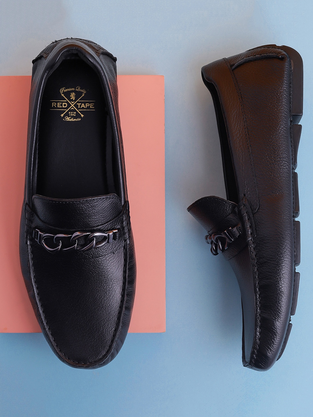 

Red Tape Men Black Textured Leather Driving Shoes