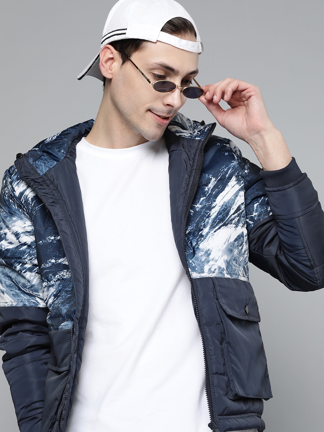 

HERE&NOW Men Blue& White Padded Jacket