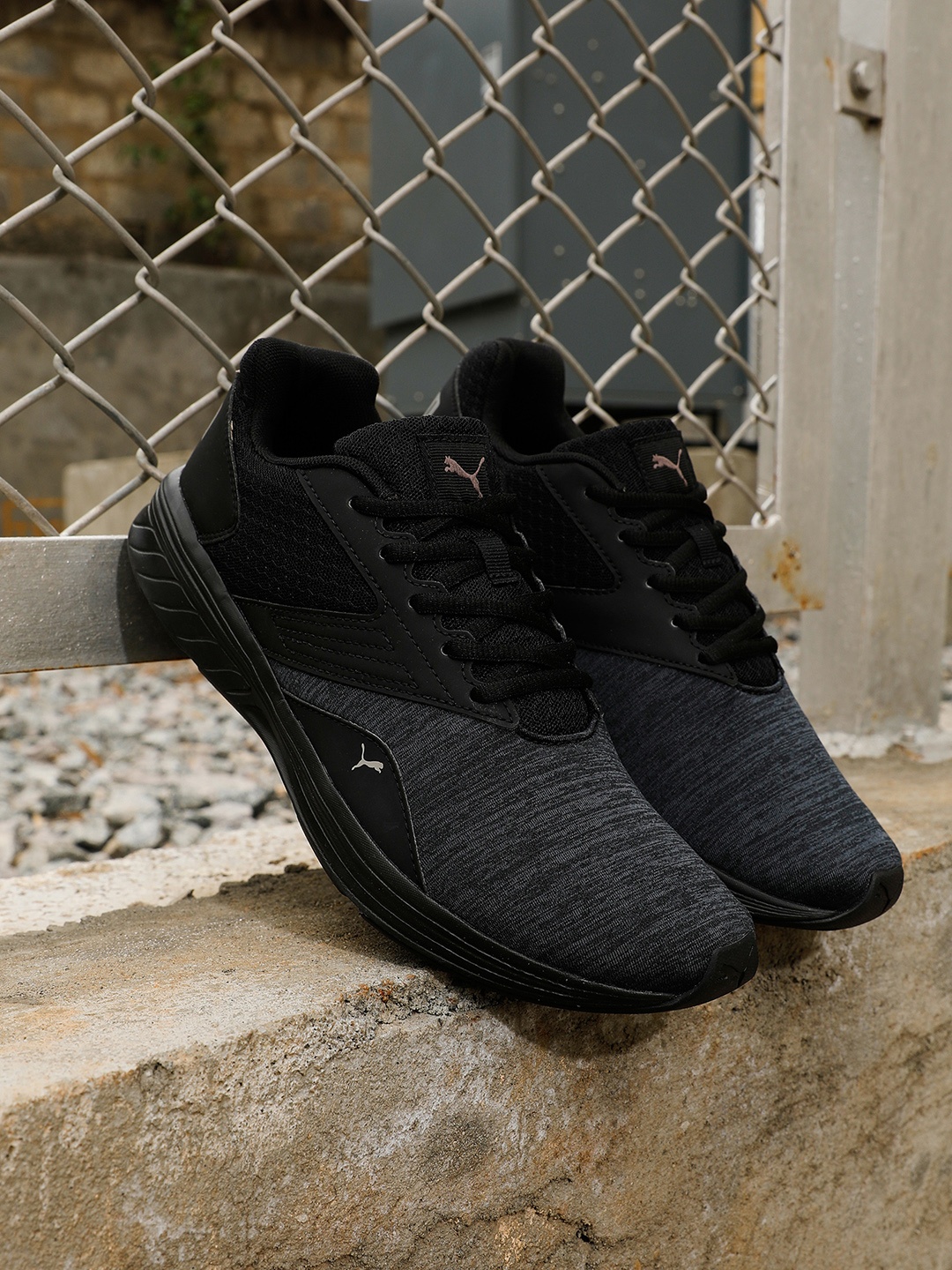 

Puma Unisex Black Trigger Long Distance Running Shoes