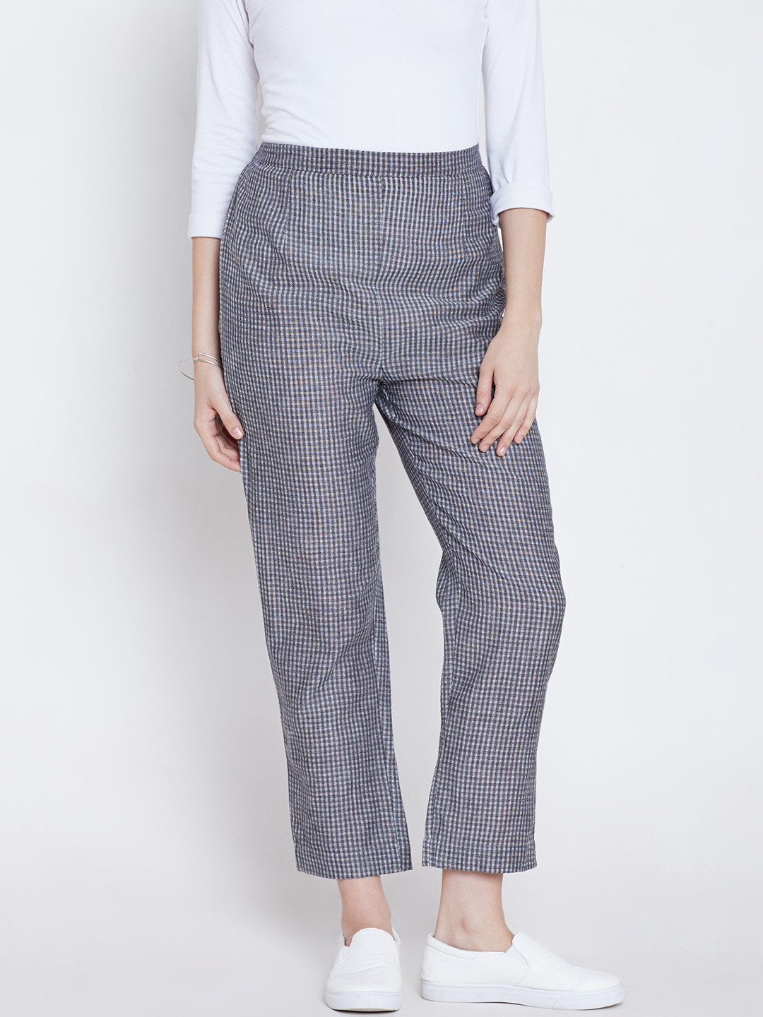 

Rangriti Grey Checked Casual Trousers