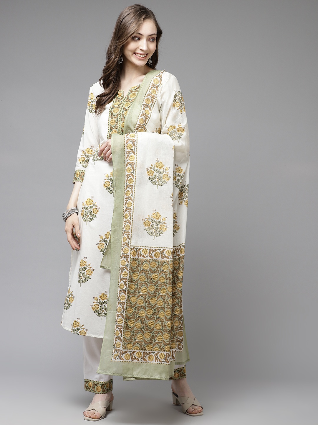 

Yufta Women White & Olive Green Printed Pure Cotton Kurta with Trousers & Dupatta