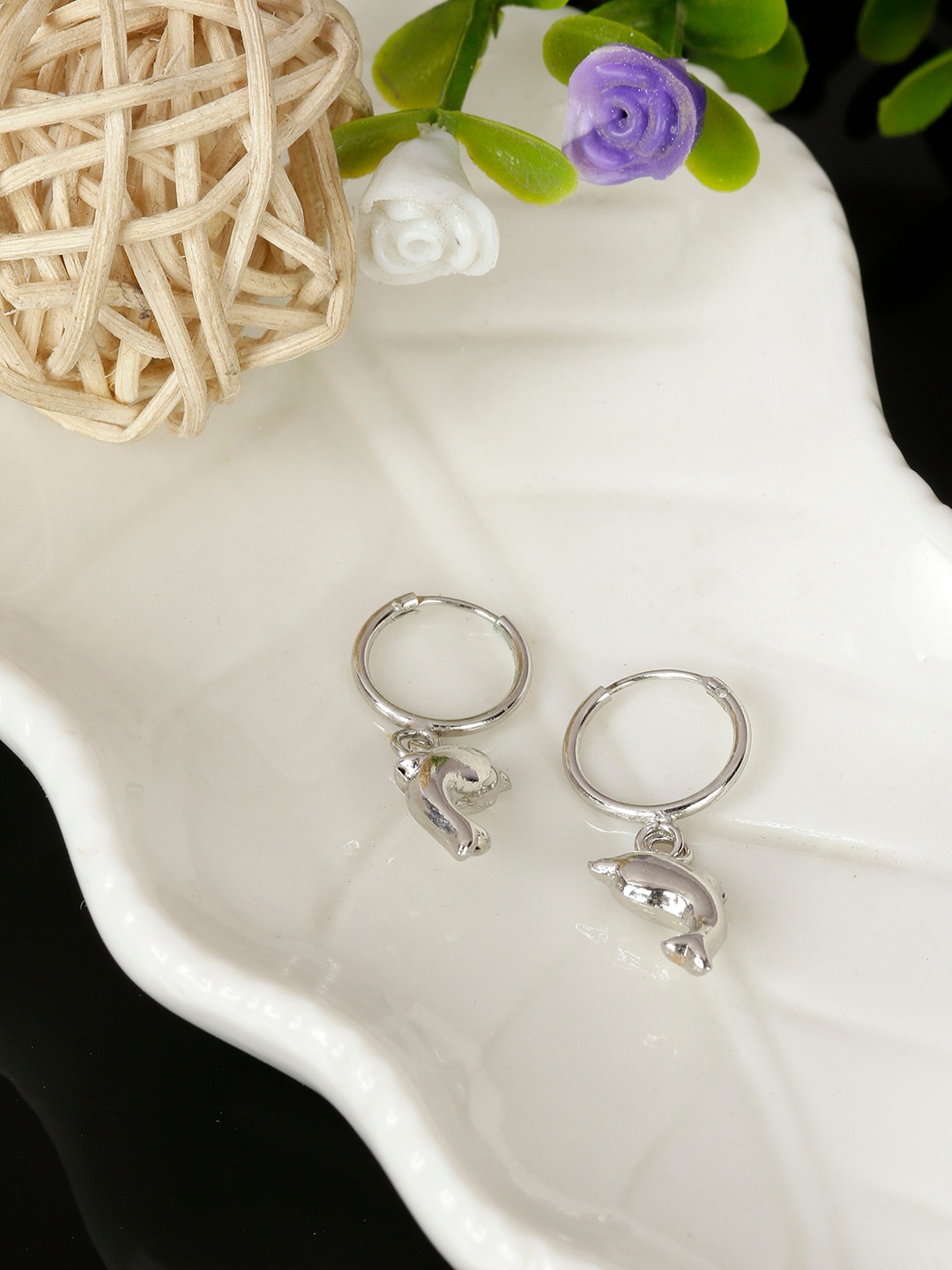 

GIVA 925 Sterling Silver Rhodium Plated Dolphin Hoop Earrings