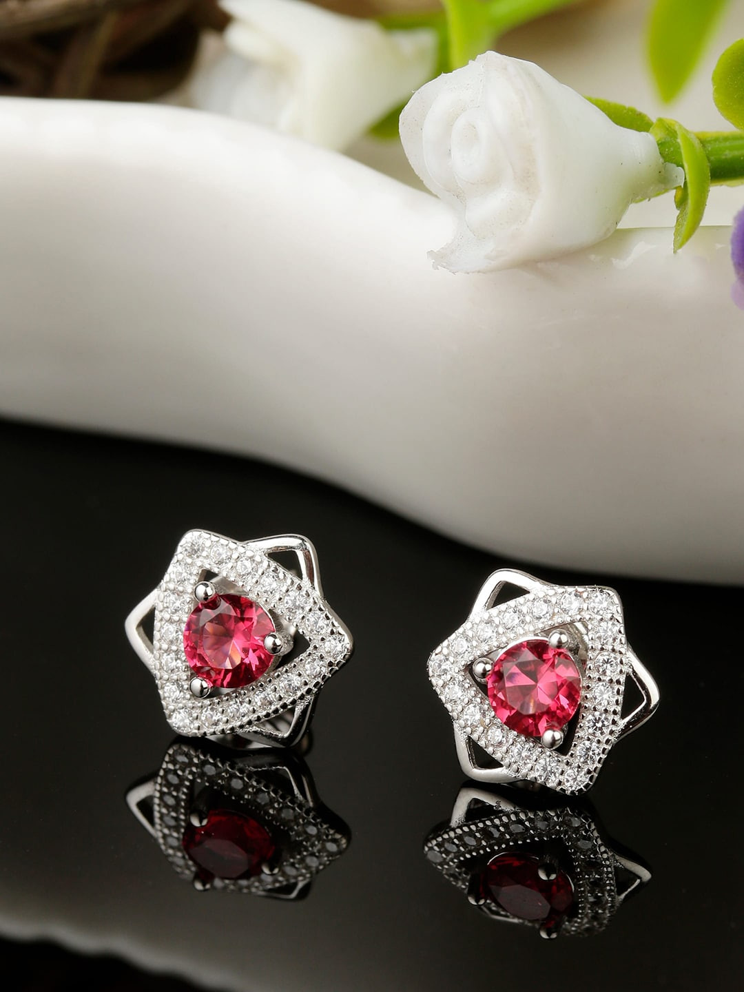 

GIVA 925 Sterling Silver Rhodium Plated Pop Pink Star Earrings
