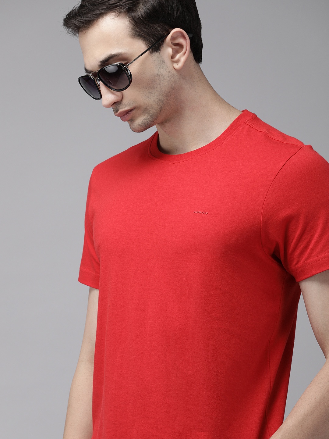 

Arrow Sport Men Red Solid Casual Pure Cotton T-shirt