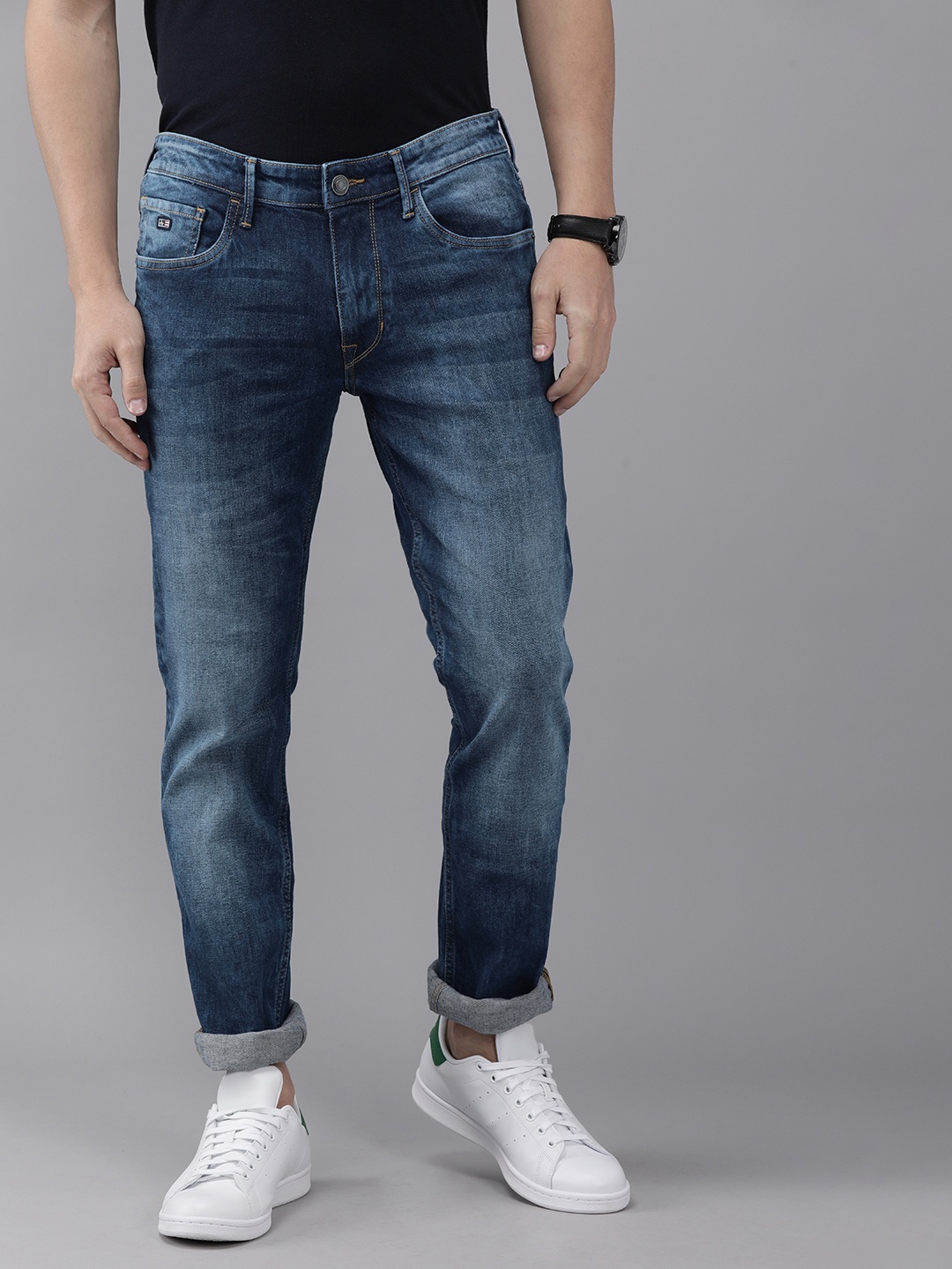 

Arrow Sport Men Blue Slim Fit Heavy Fade Stretchable Jeans