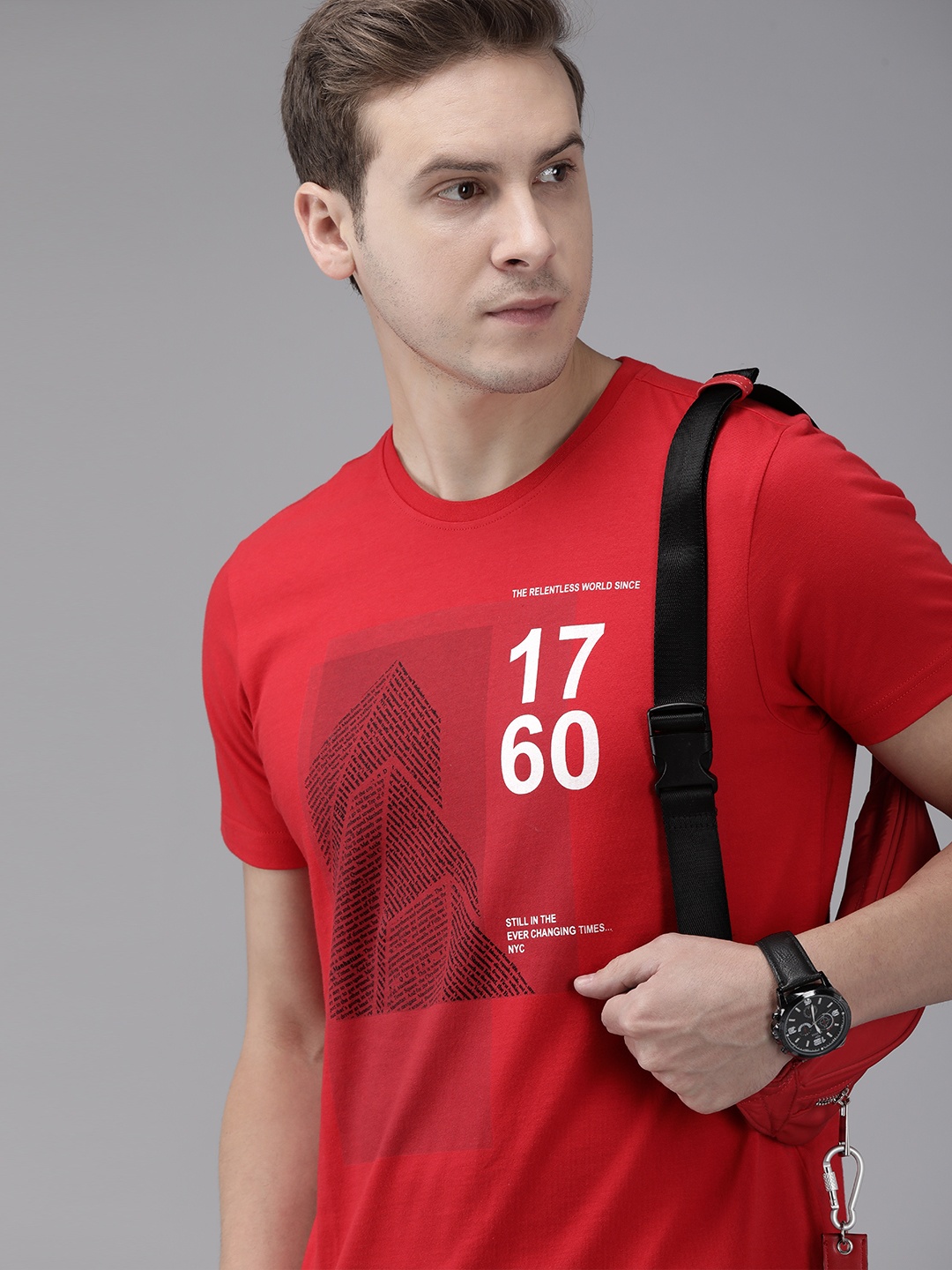 

Arrow Sport Men Red Typography Printed Pure Compact Cotton Pure Cotton T-shirt