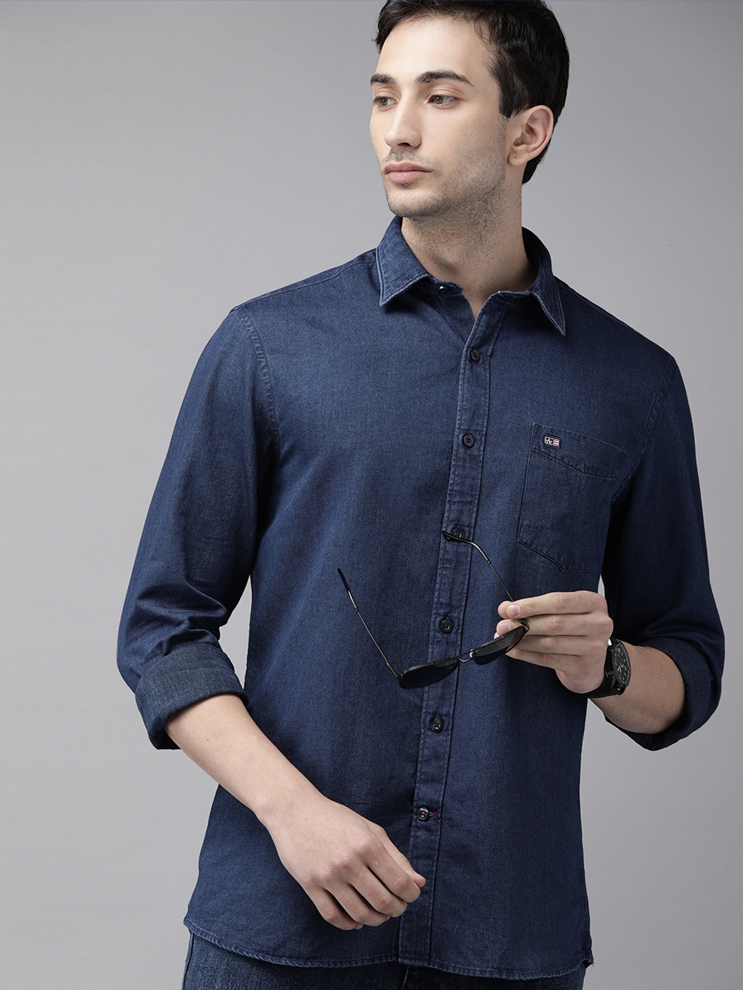 

Arrow Sport Men Blue Manhattan Slim Fit Casual Denim Shirt