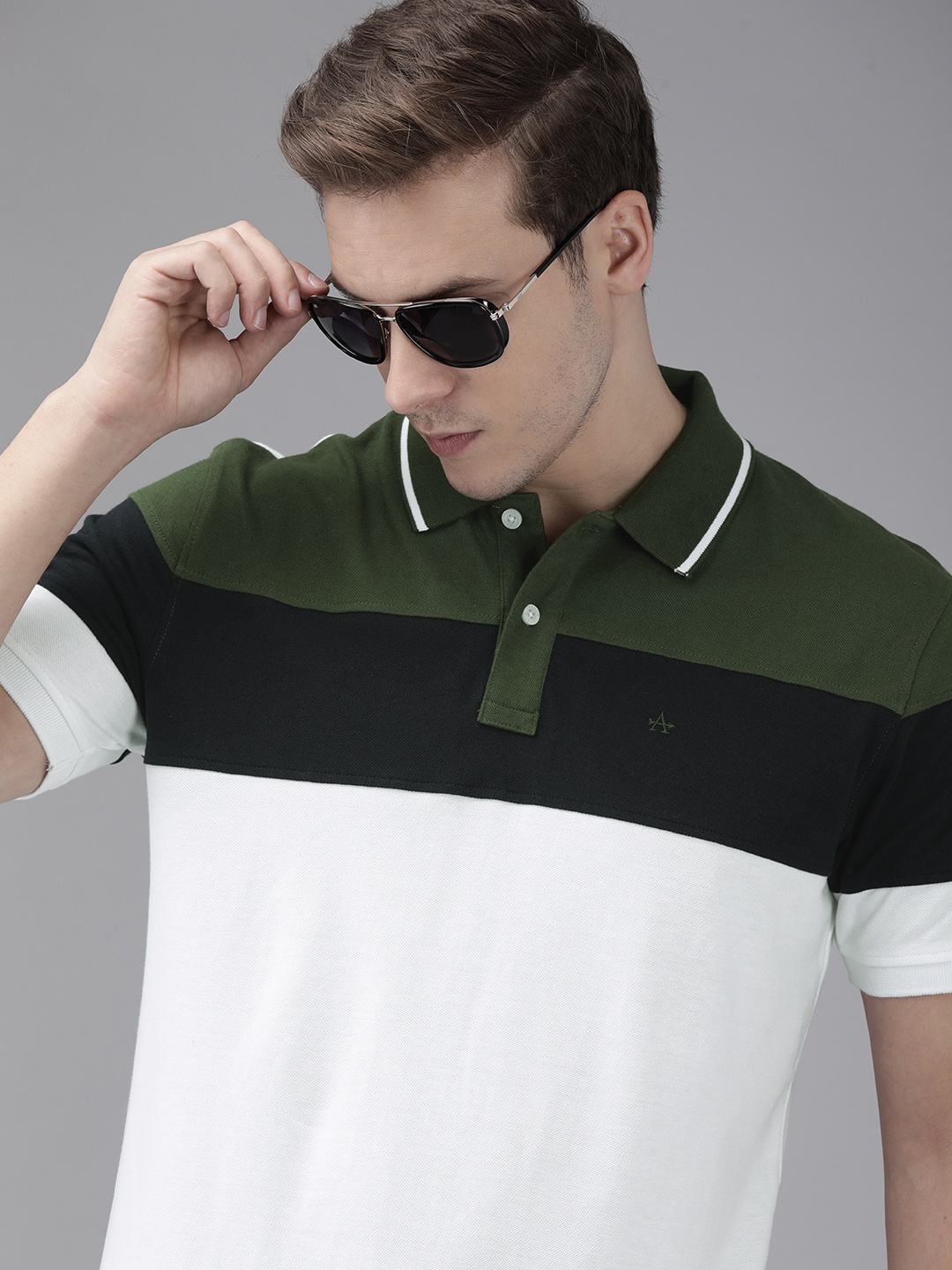

Arrow Sport Men White and Navy Blue Colourblocked Polo Collar Pure Compact Cotton Pure Cotton T-shirt
