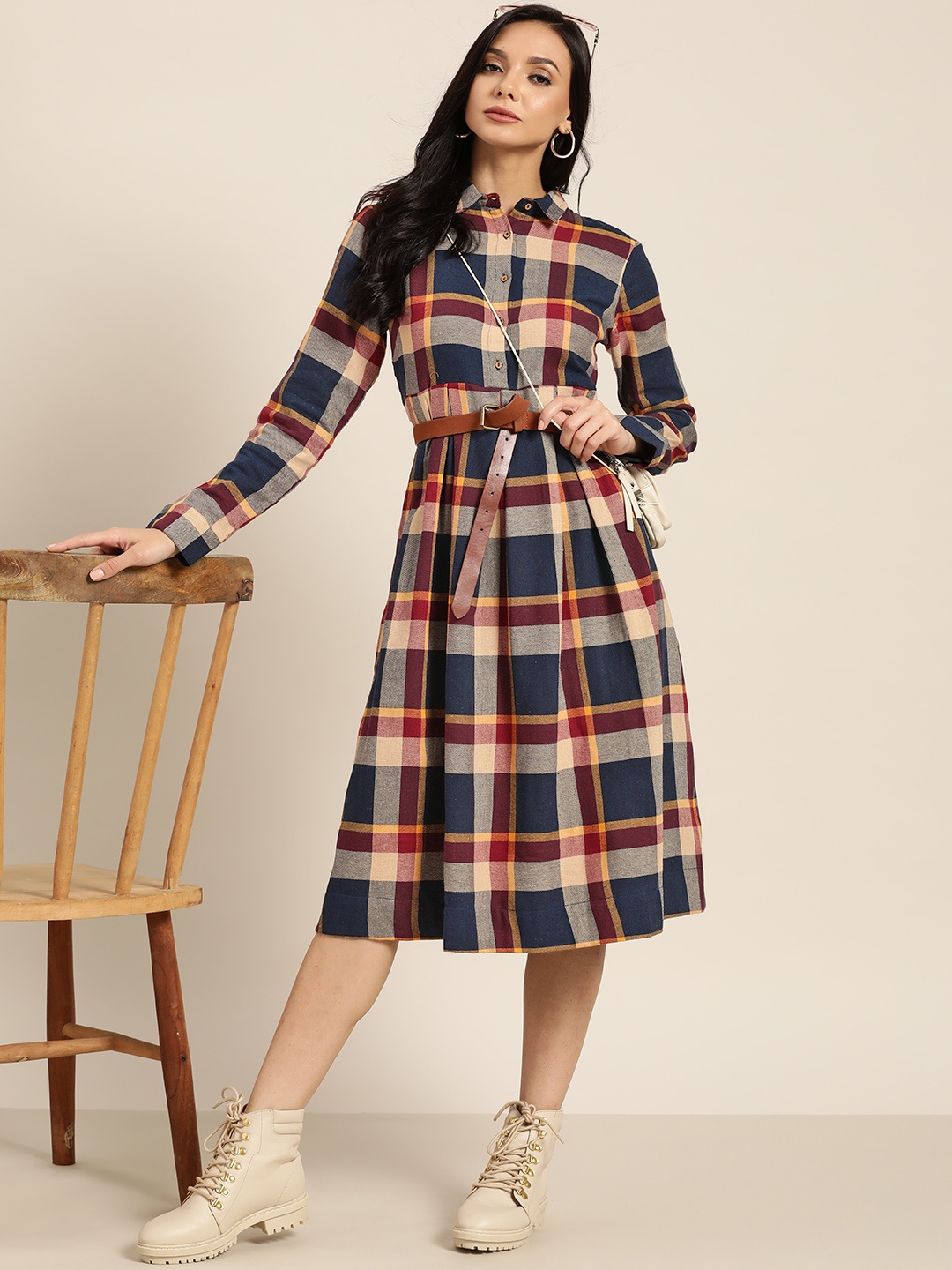 

Sangria Navy Blue & Beige Checked Pure Cotton A-Line Midi Shirt Dress