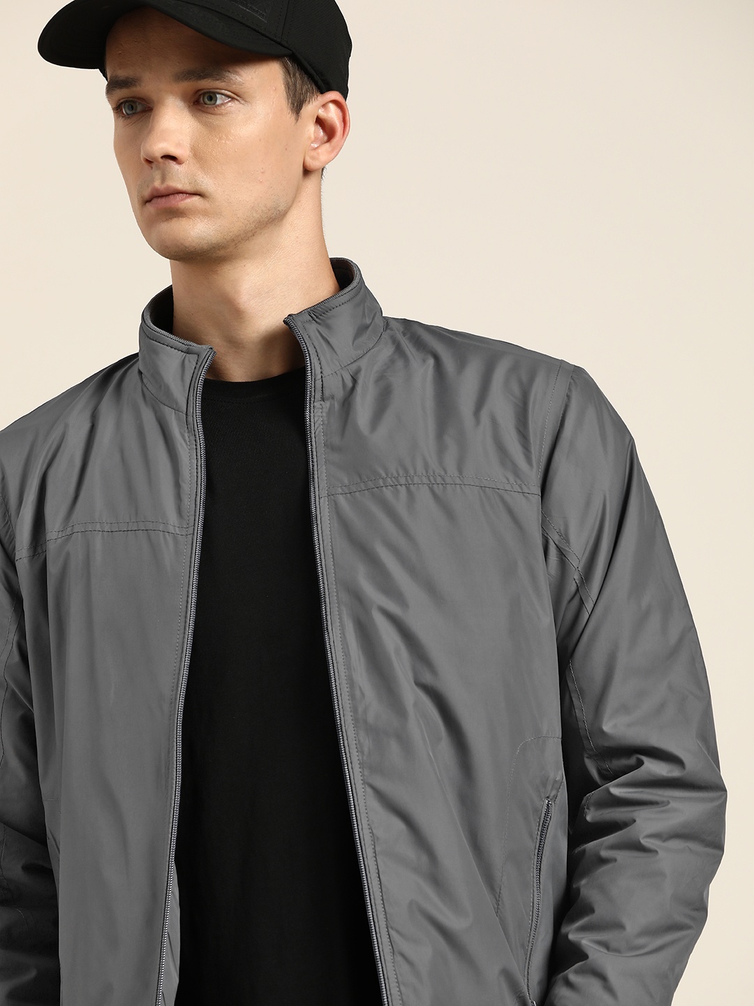 

ether Men Charcoal Grey Solid Tailored Jacket