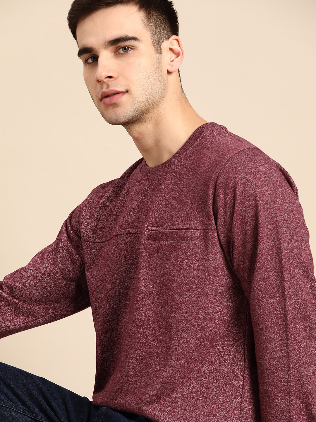 

ether Men Maroon Solid Sweatshirt