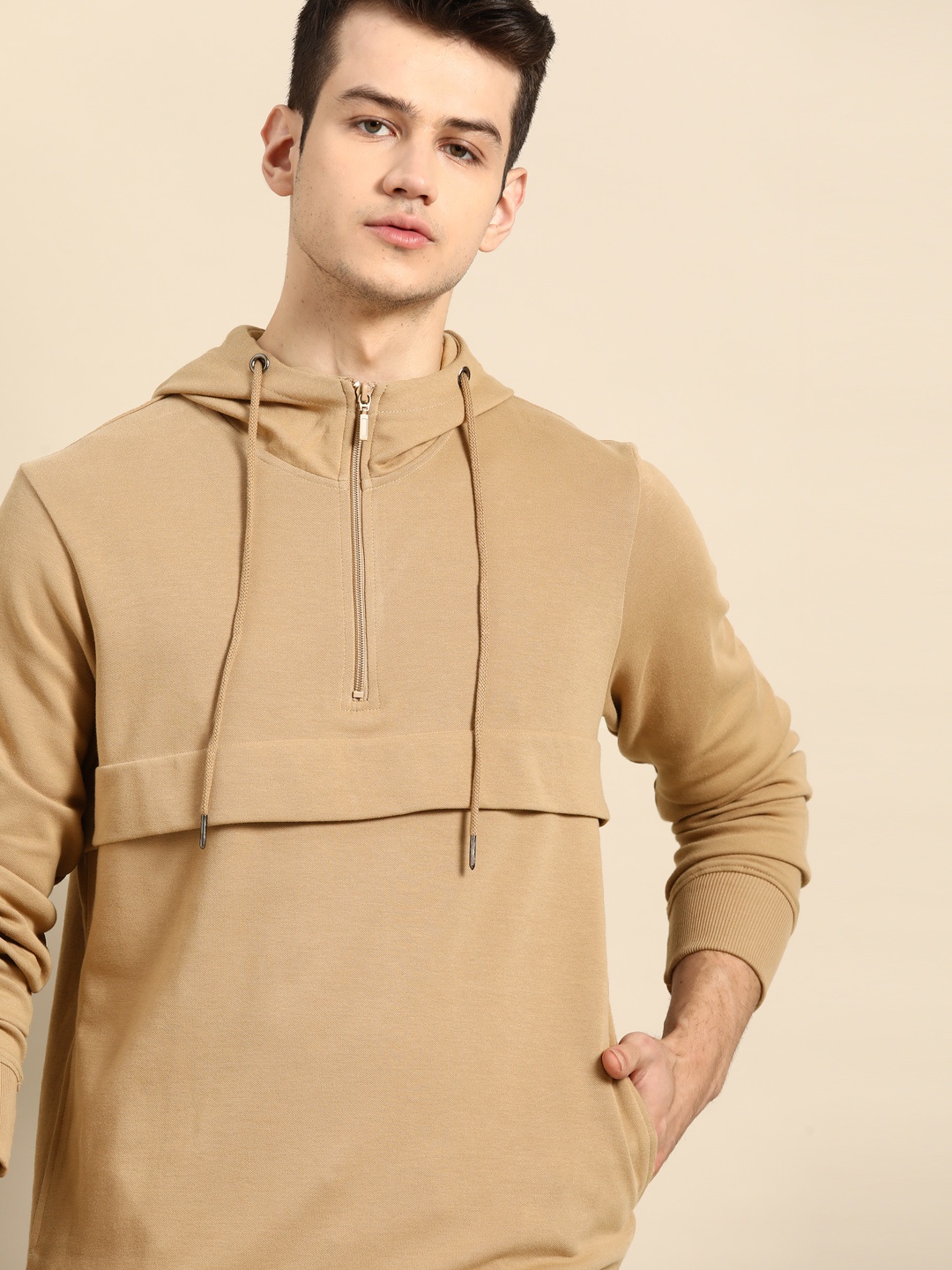 

ether Men Beige Solid Hooded Sweatshirt