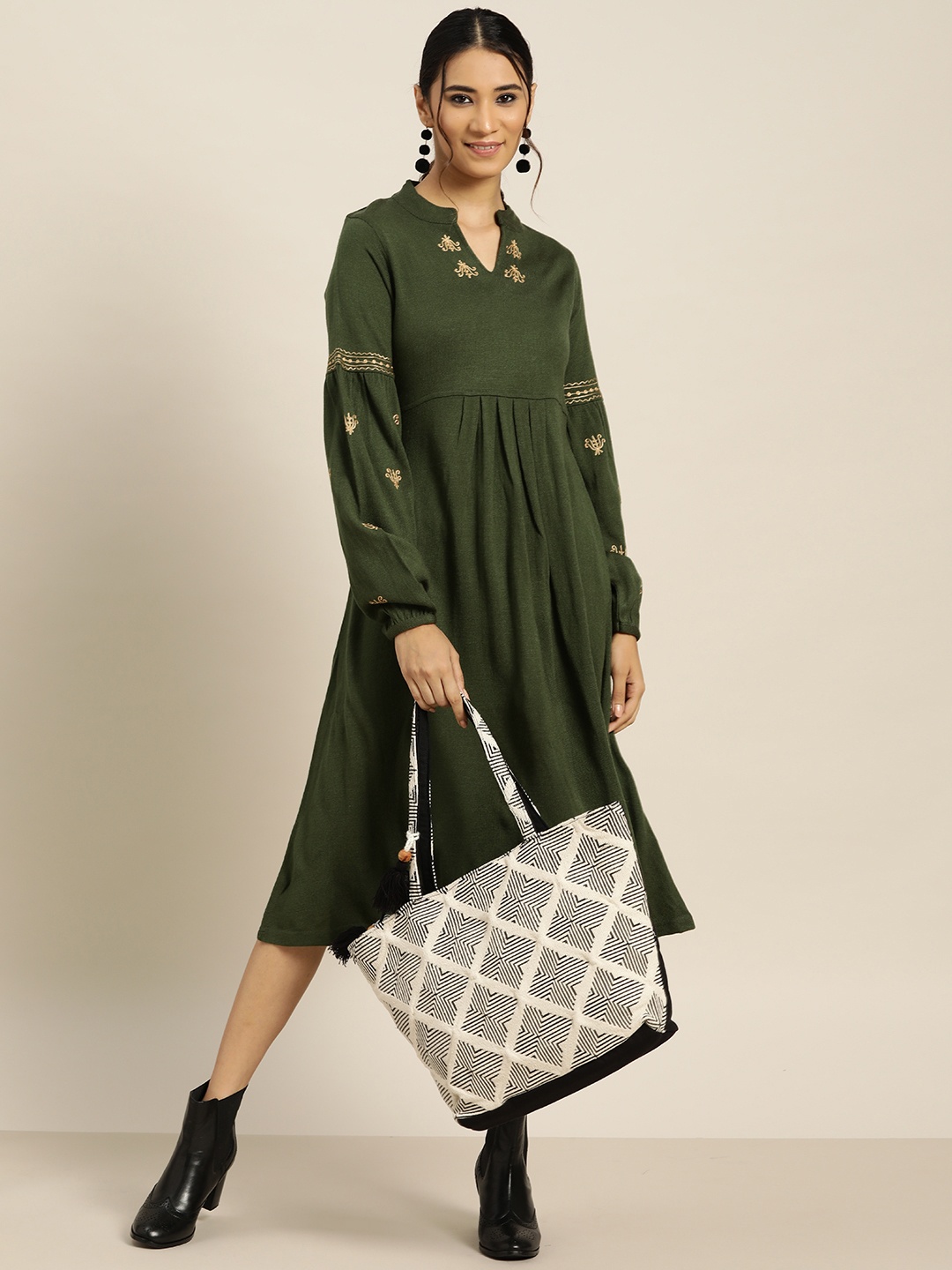 

Sangria Olive Green Embroidered Mandarin Collar Winter A-Line Dress
