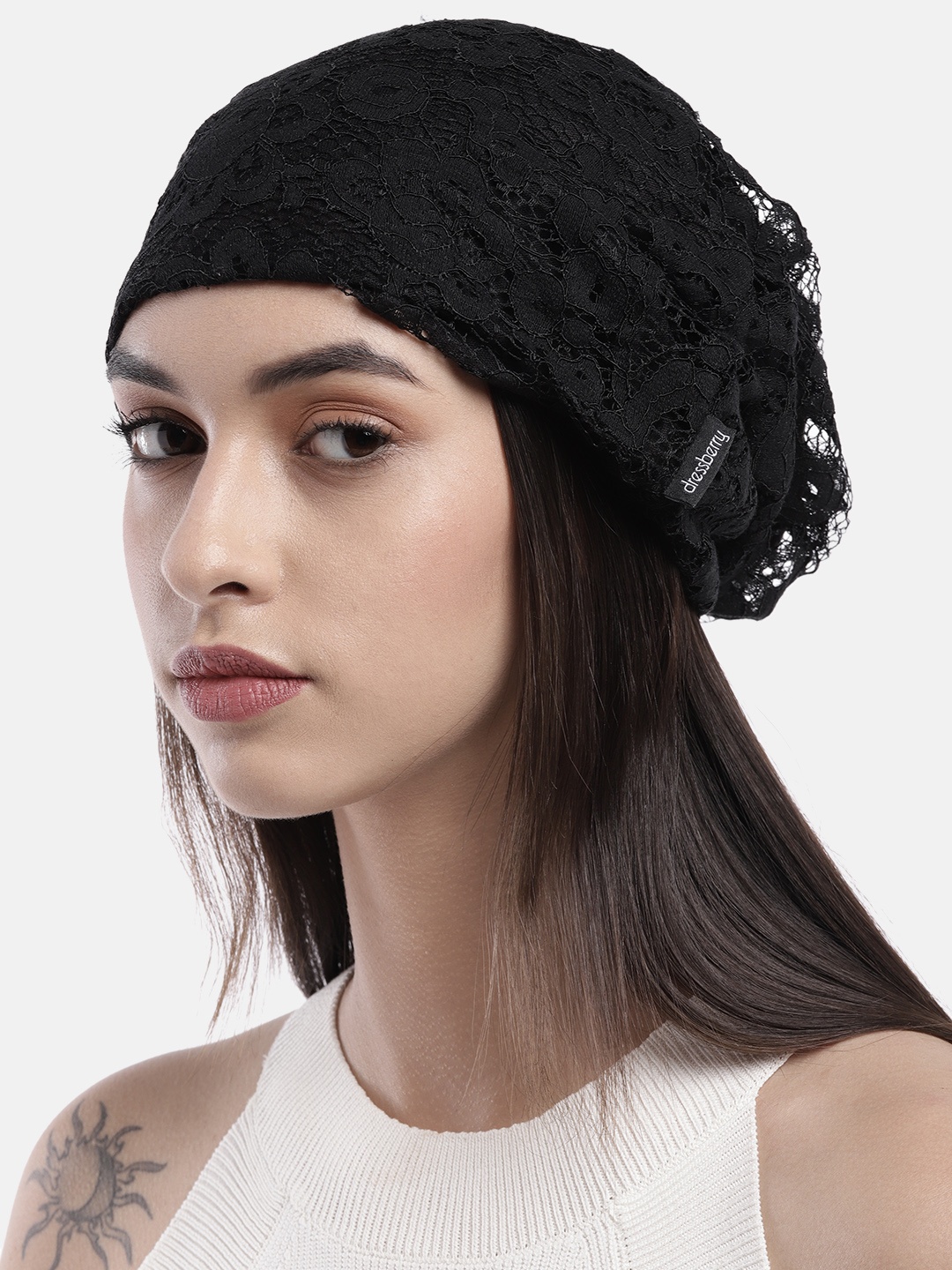 

DressBerry Women Black Floral Lace Beanie