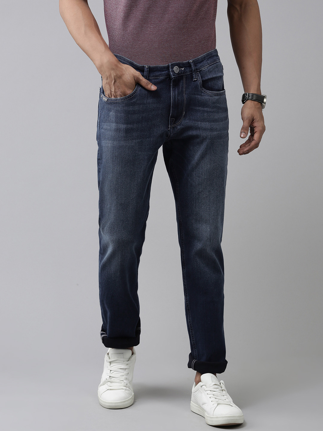

Arrow Sport Men Blue Slim Fit Low-Rise Light Fade Stretchable Jeans