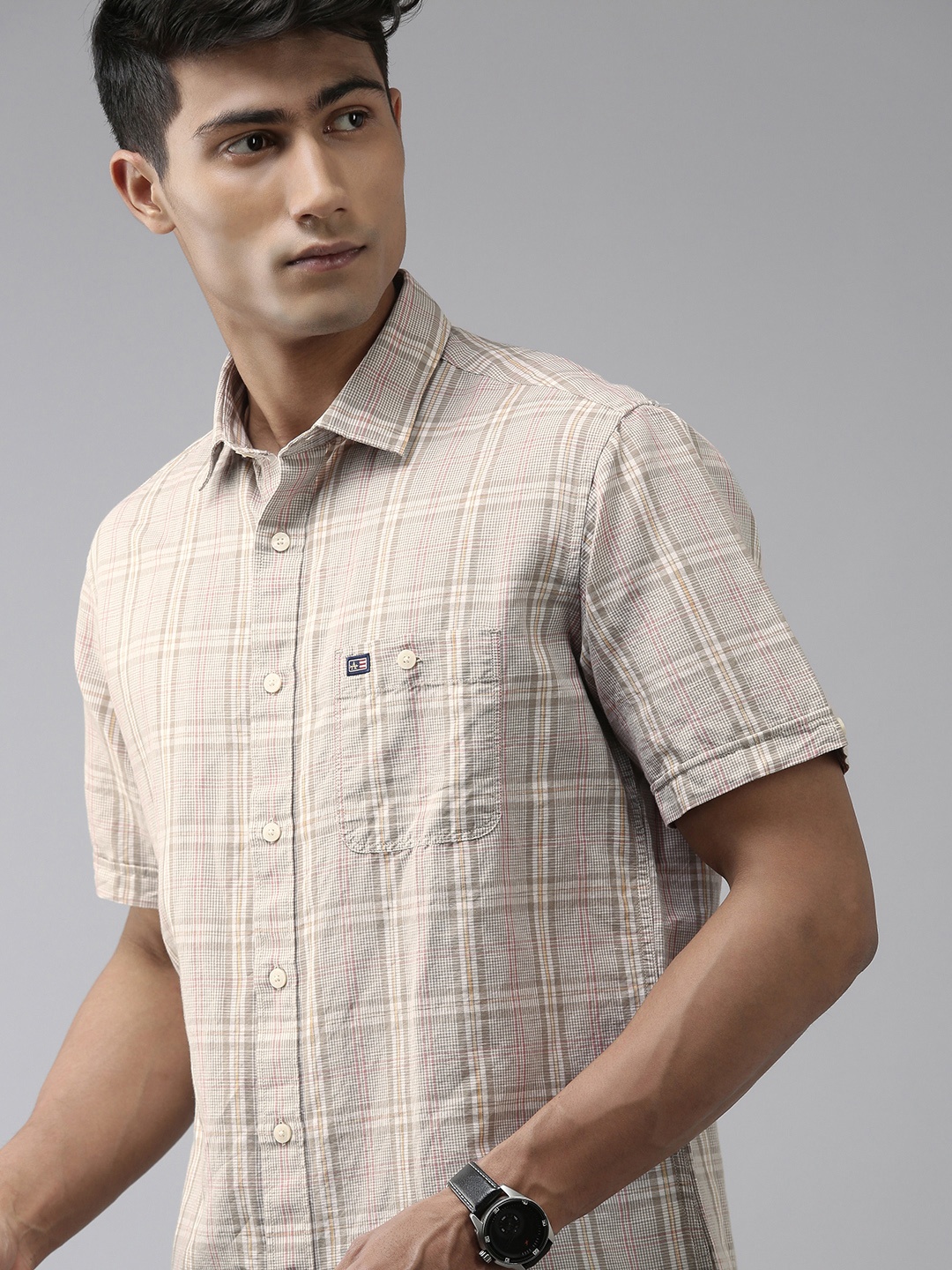 

Arrow Sport Men Beige Checked Regular Fit Cotton Linen Casual Shirt