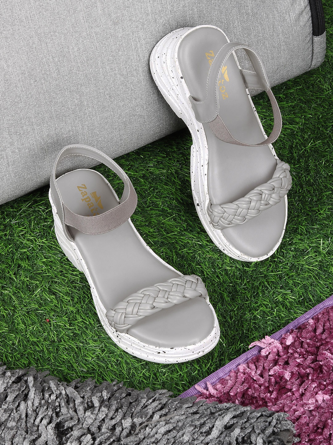 

ZAPATOZ Women Grey PU Wedges