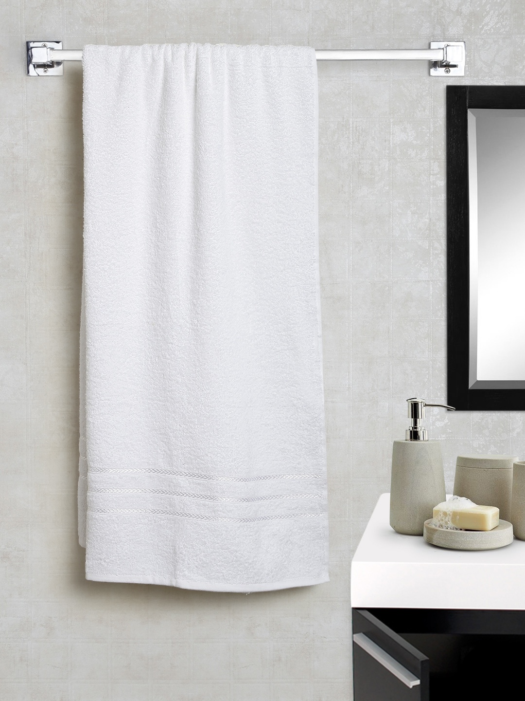 

BOMBAY DYEING White Cotton 350 GSM Bath Towel
