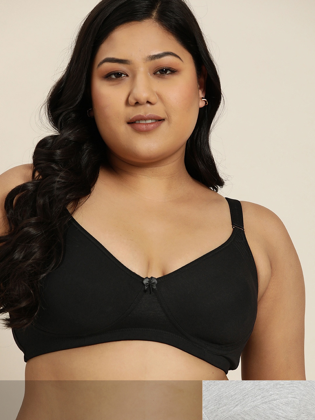 

Sztori Women Plus Size Grey Melange & Black Pack of 2 Everyday Bra SZ-BRA-708G/SZ-BRA-705E