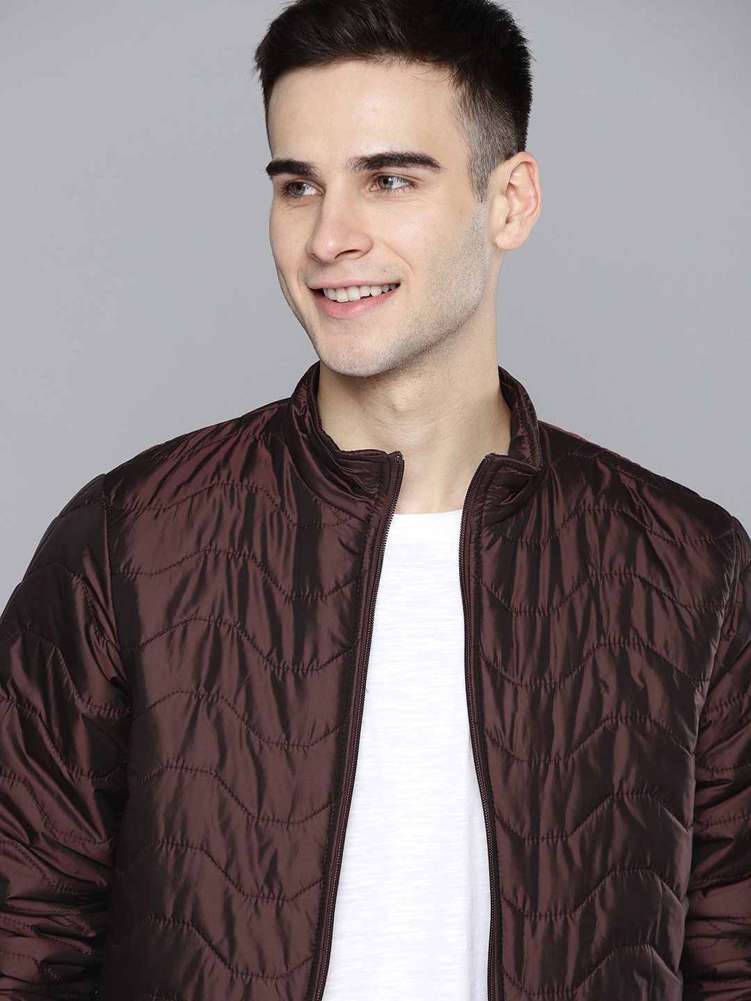 

Mast & Harbour Men Maroon Solid Padded Jacket