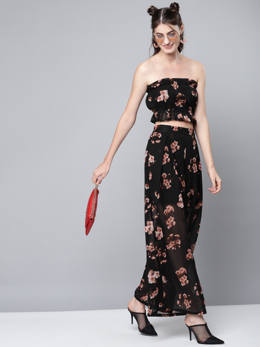 

SASSAFRAS Women Black & Peach-Coloured Floral Print Wide Leg Palazzos