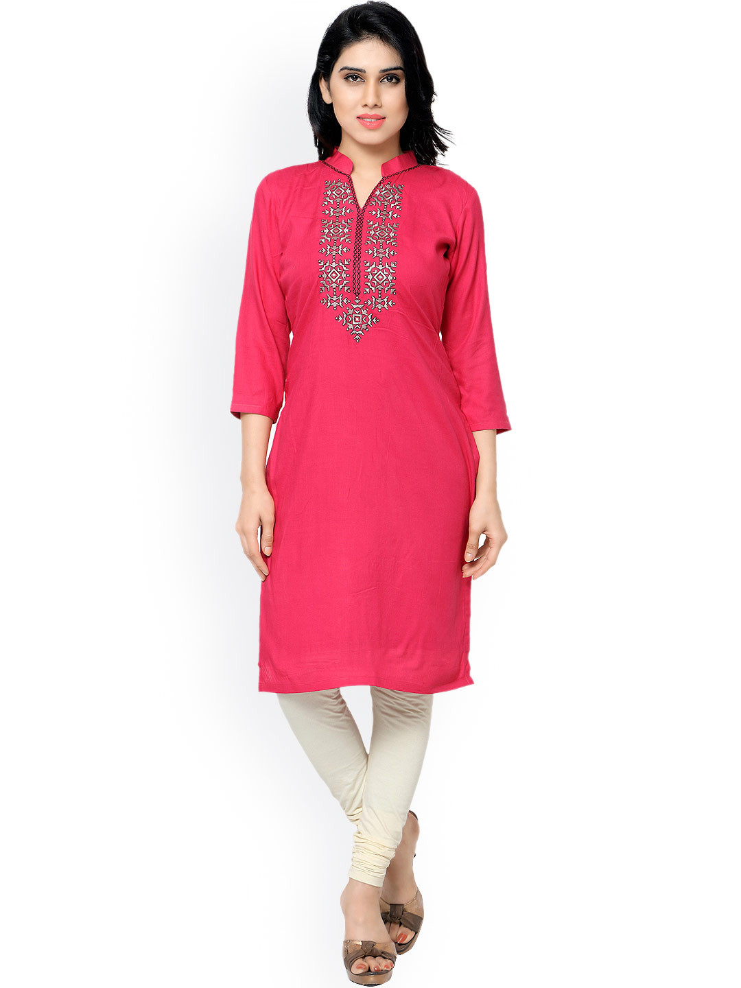 

Kvsfab Pink Kurta with Embroidered Detail