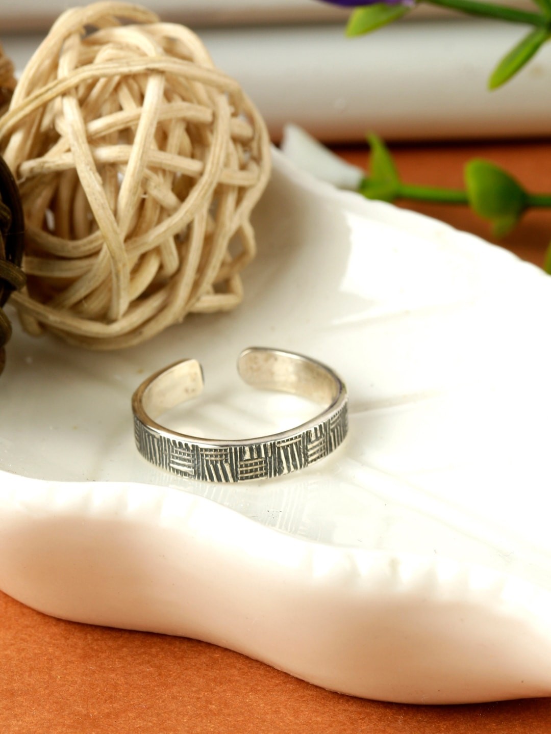 

GIVA 925 Sterling Silver Oxidised Tribal Ring, Adjustable