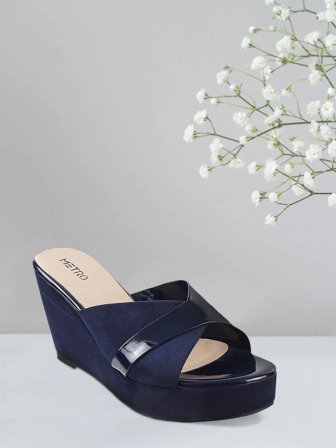 

Metro Navy Blue Wedge Sandals