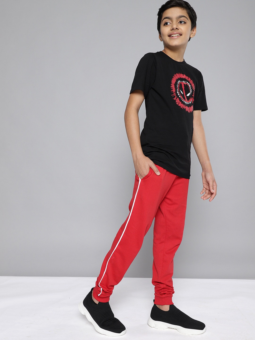 

Kook N Keech Teens Boys Red Solid Pure Cotton Joggers