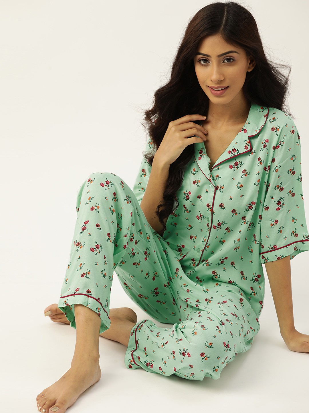 

ETC Women Green & Pink Printed Night suit
