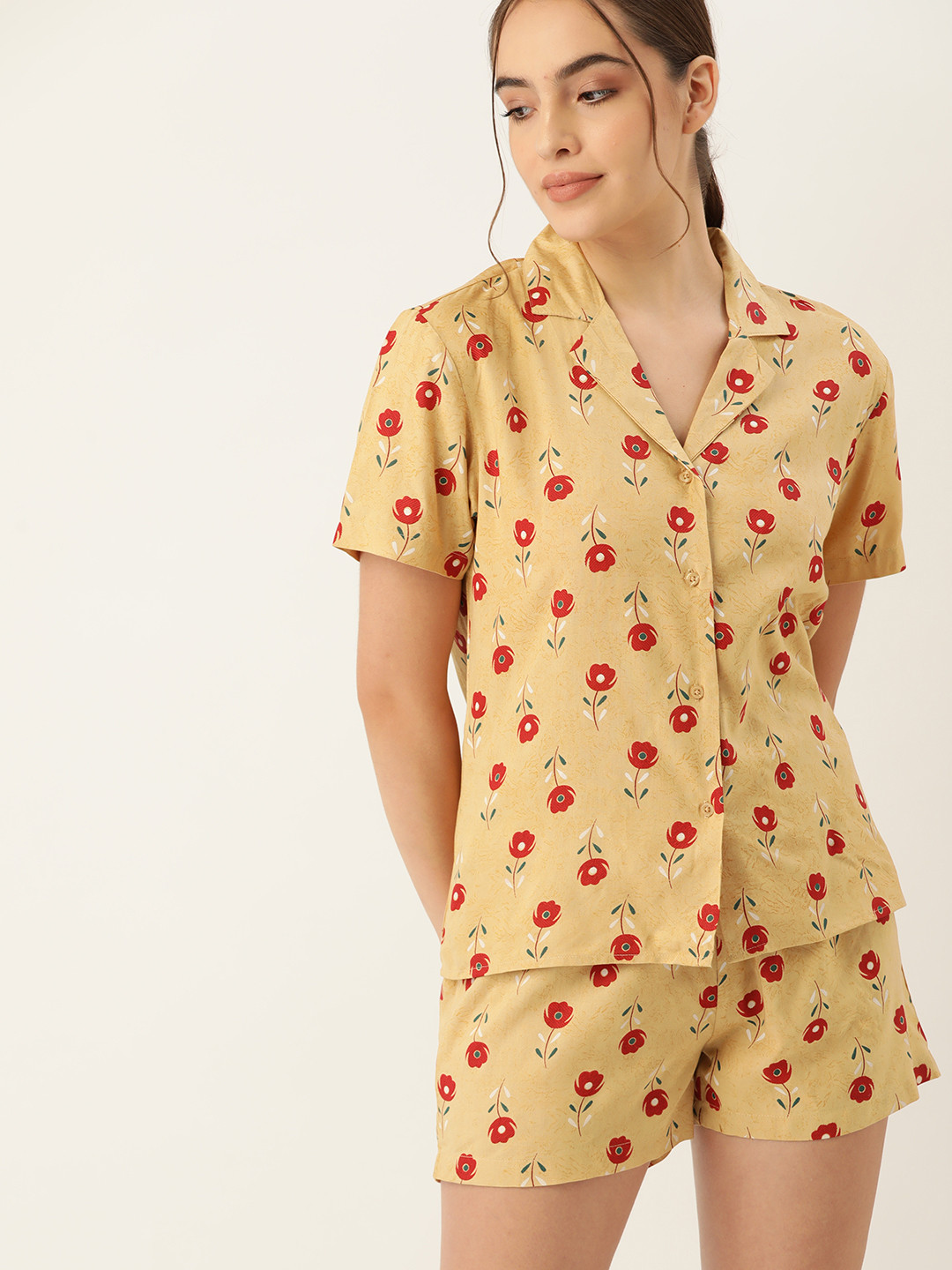 

ETC Women Beige & Red Floral Print Shorts Set