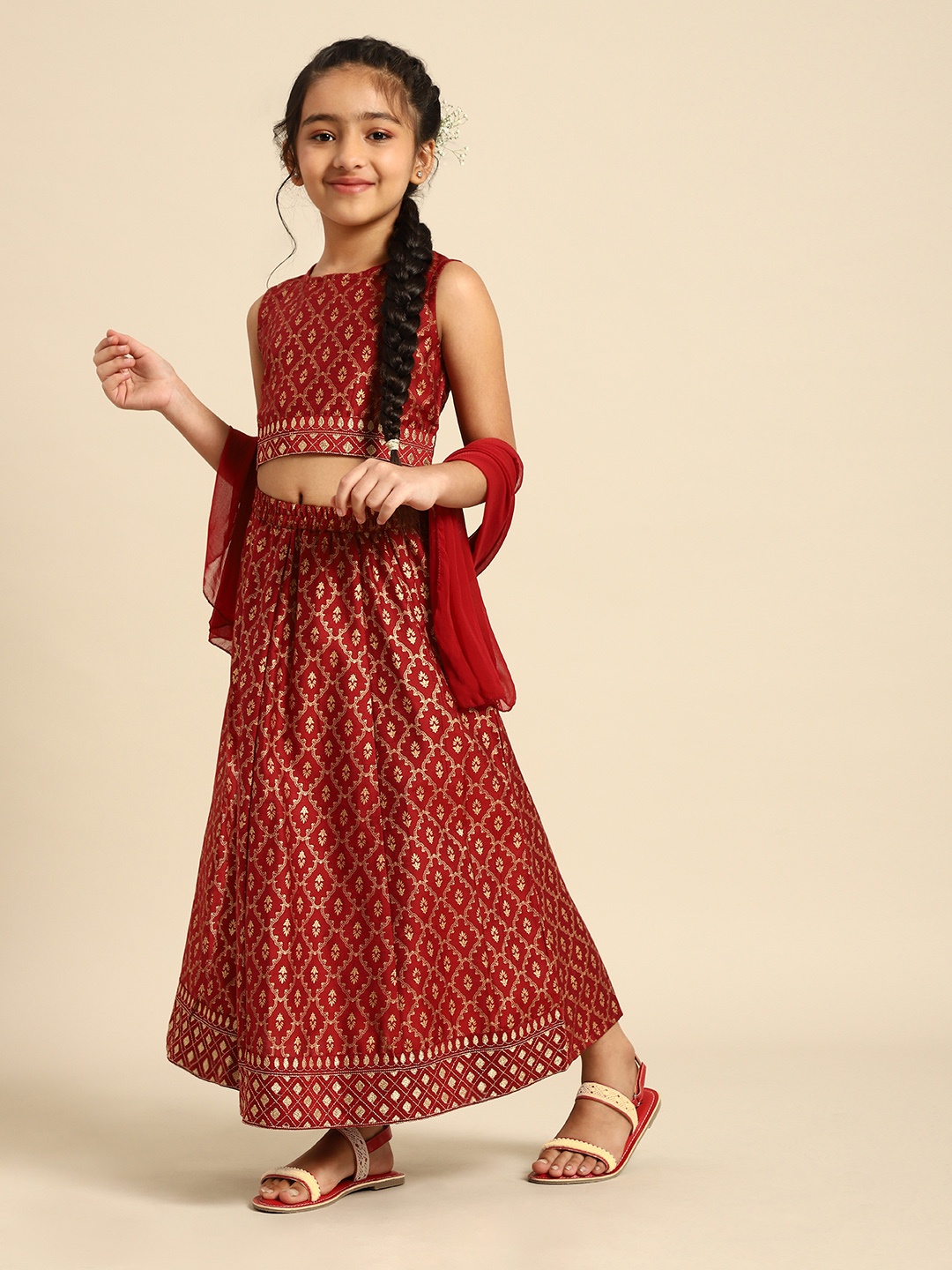 

House of Pataudi Girls Red Printed Ready to Wear Lehenga & Blouse With Dupatta