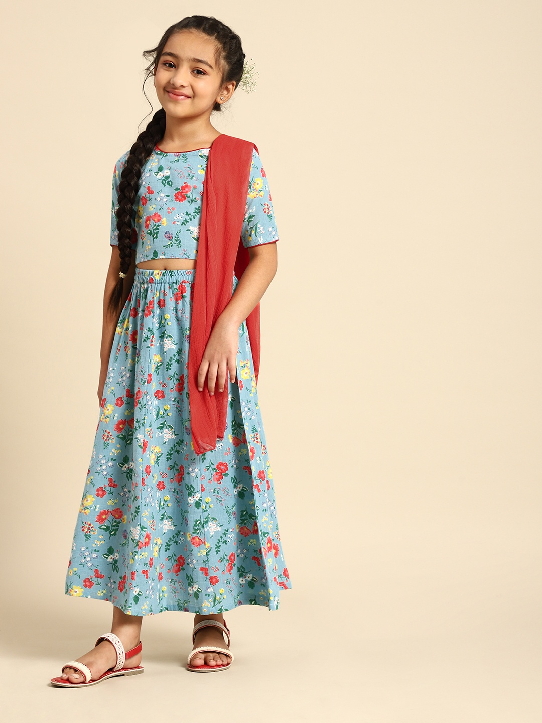 

House of Pataudi Girls Blue & Red Printed Ready to Wear Lehenga & Blouse With Dupatta