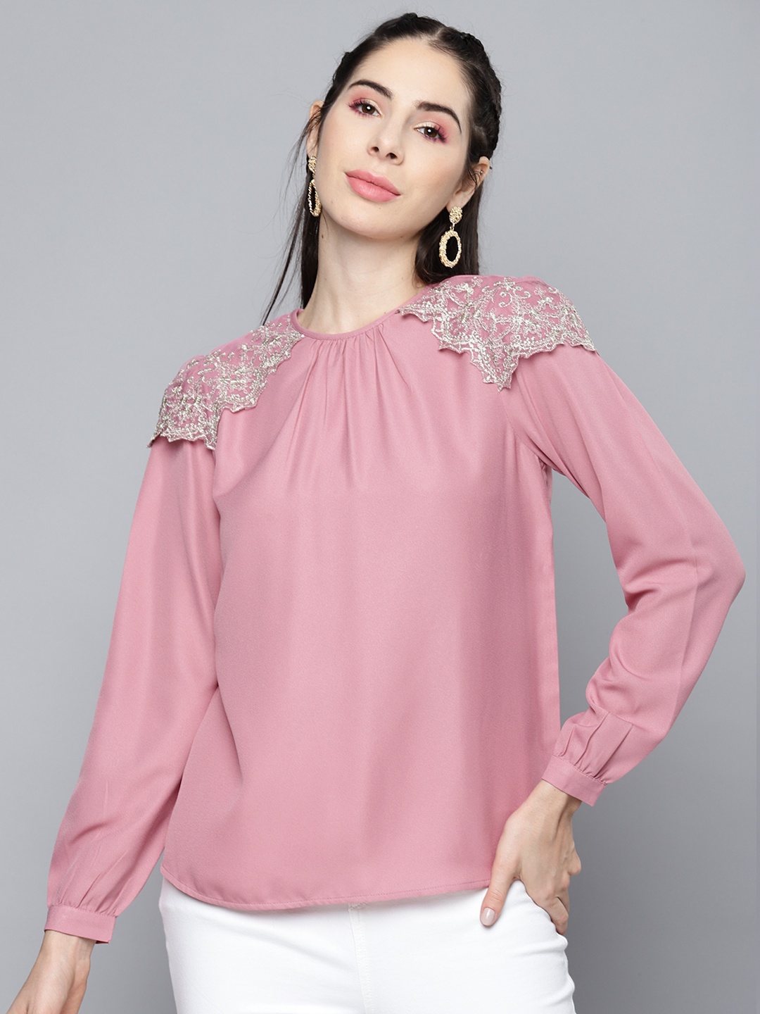 

SASSAFRAS Pink Solid Lace Shoulder Patch Top