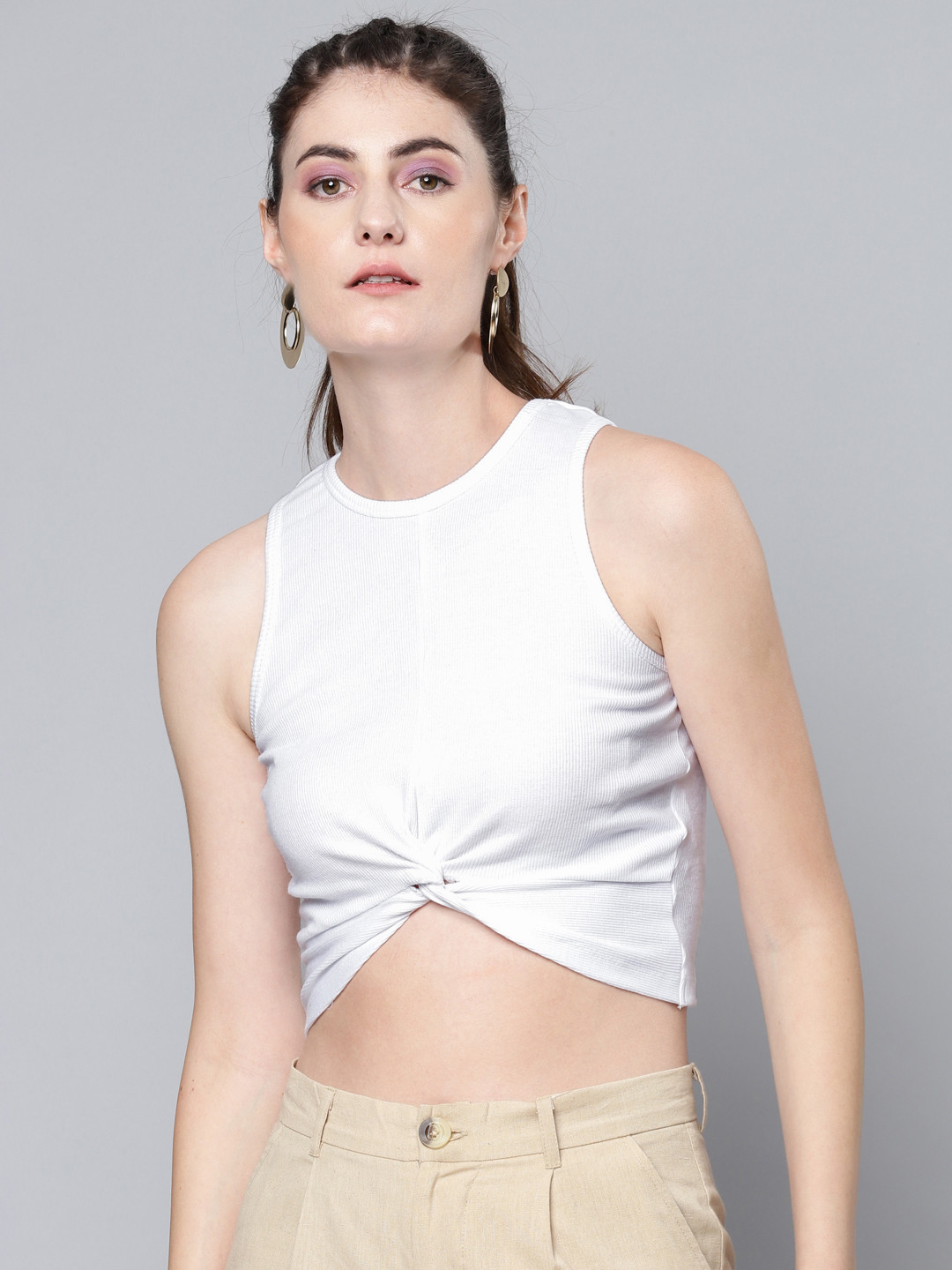 

SASSAFRAS White Twisted Regular Crop Top