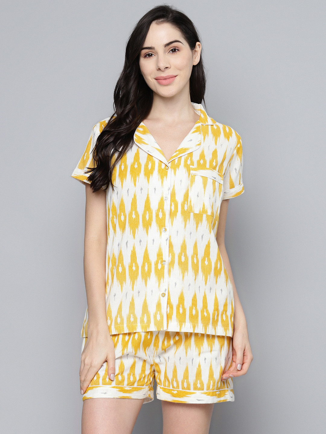 

SASSAFRAS Women Mustard & Off White Printed Night suit