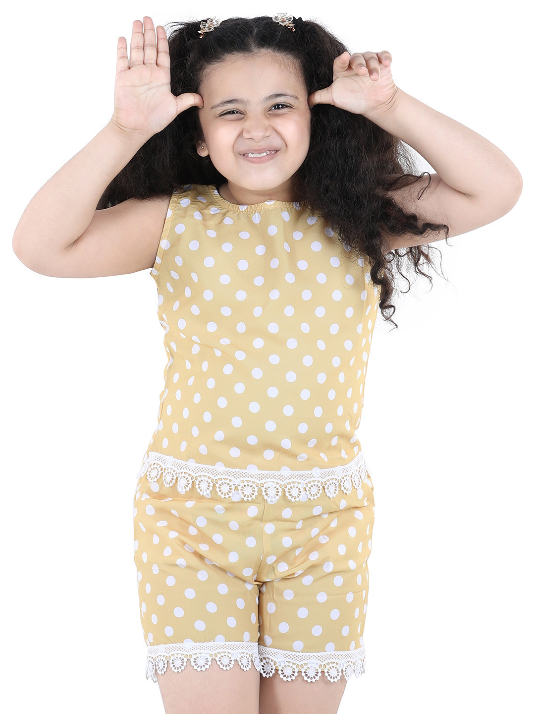 

ADIVA Girls Beige & White Printed Top with Shorts