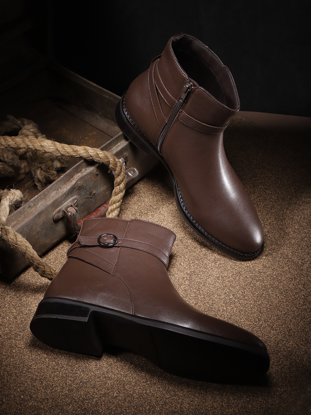 

Roadster Women Coffee Brown Mid-Top Flat Boots