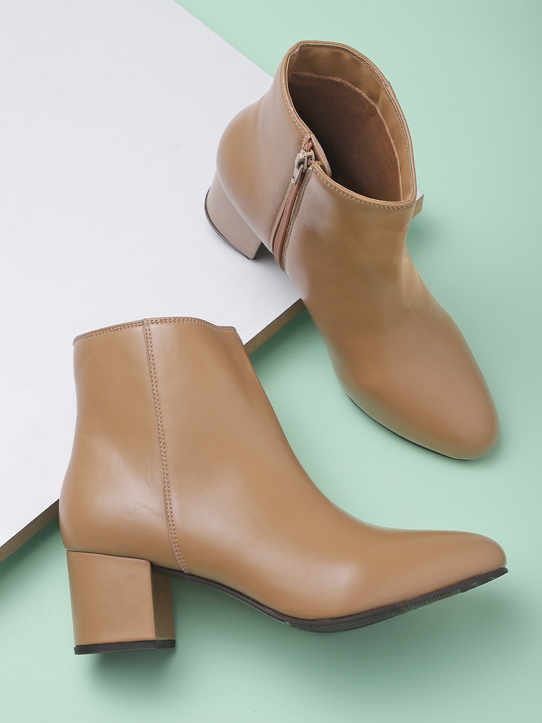 

DressBerry Camel Brown Mid-Top Block Heeled Boots