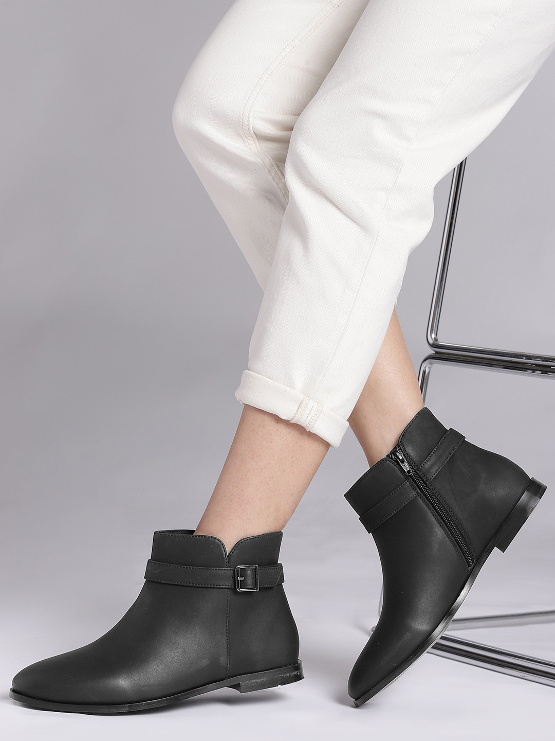 

Mast & Harbour Women Black Flat Boots