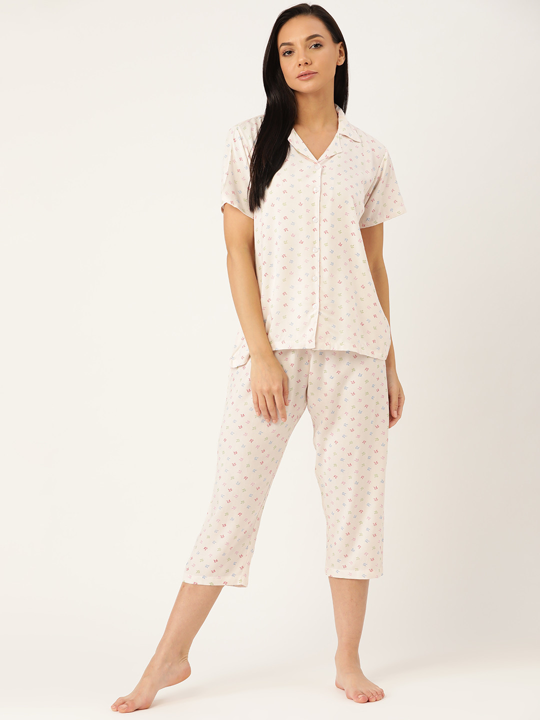 

ETC Women Cream-Coloured & Blue Printed Capri Set