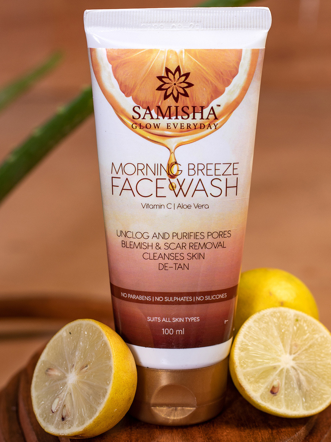 

Samisha Organic Vitamin C Skin Brightening Face Wash For De Tan Pigmentation Acne, Orange