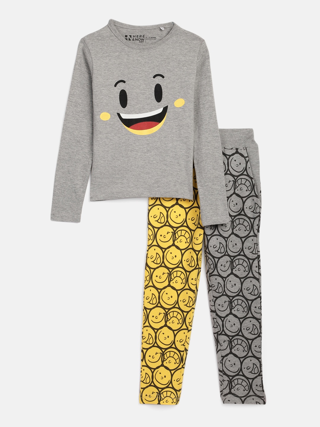 

HERE&NOW Boys Grey & Yellow Printed Night suit