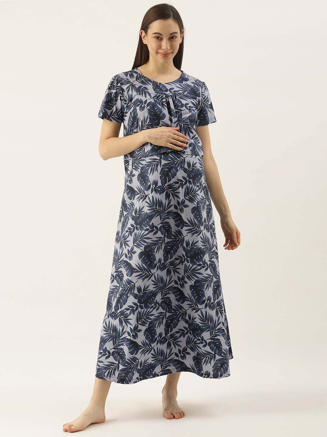

Nejo Blue & White Printed Maxi Maternity Nightdress