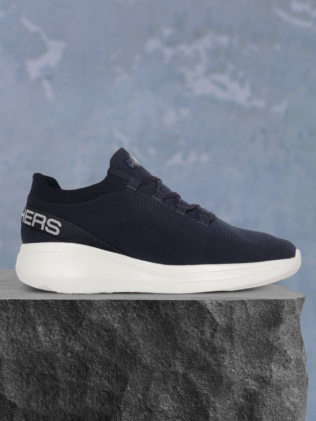 

Skechers Women Navy Blue GO RUN FAST SUNSET BEAUTY Running Shoes