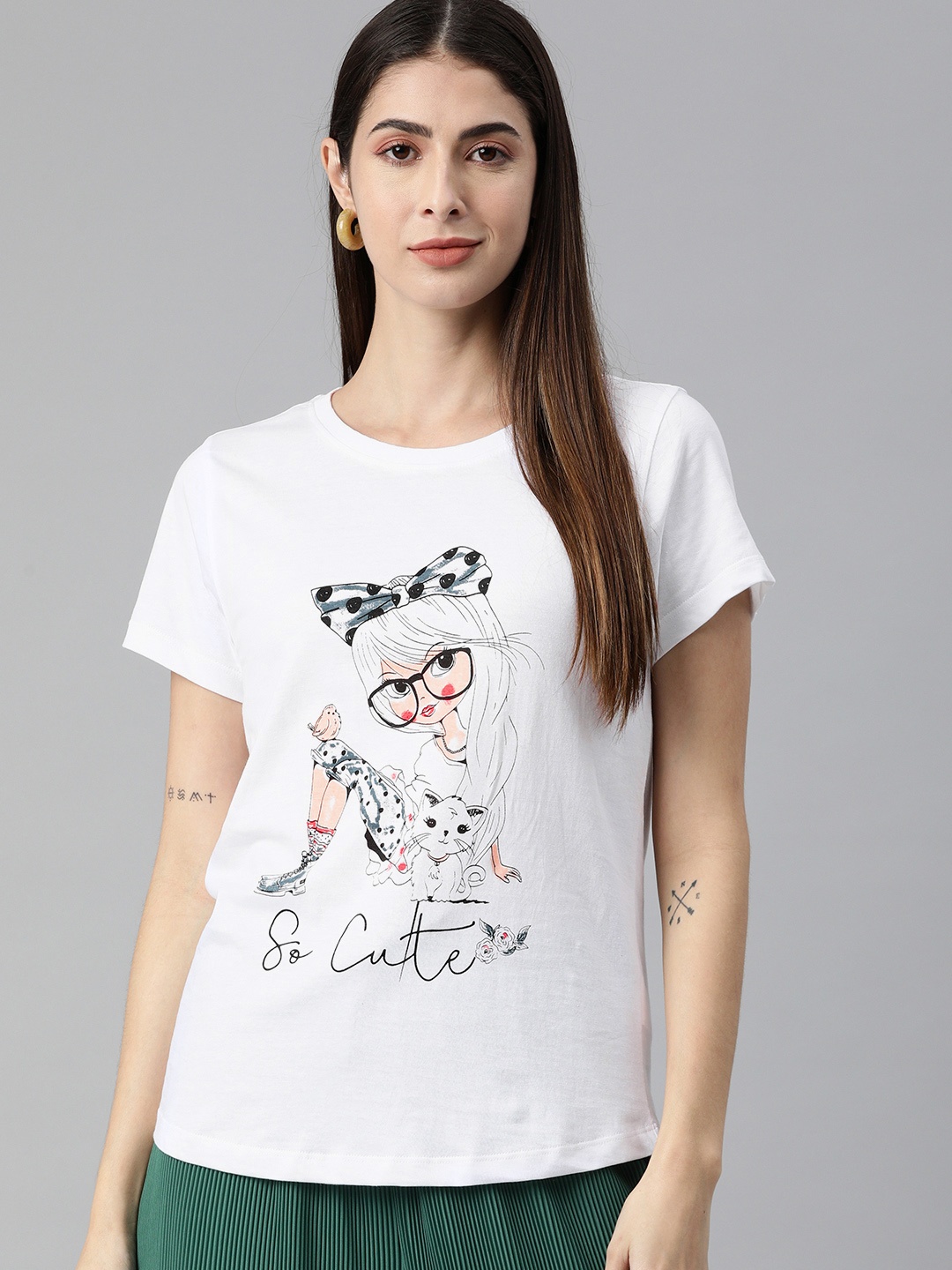 

abof Women White Printed Pure Cotton T-shirt
